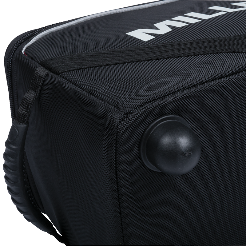 Arrowx Shell Case With Wheels